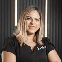 Mais Incorporadora sales consultant